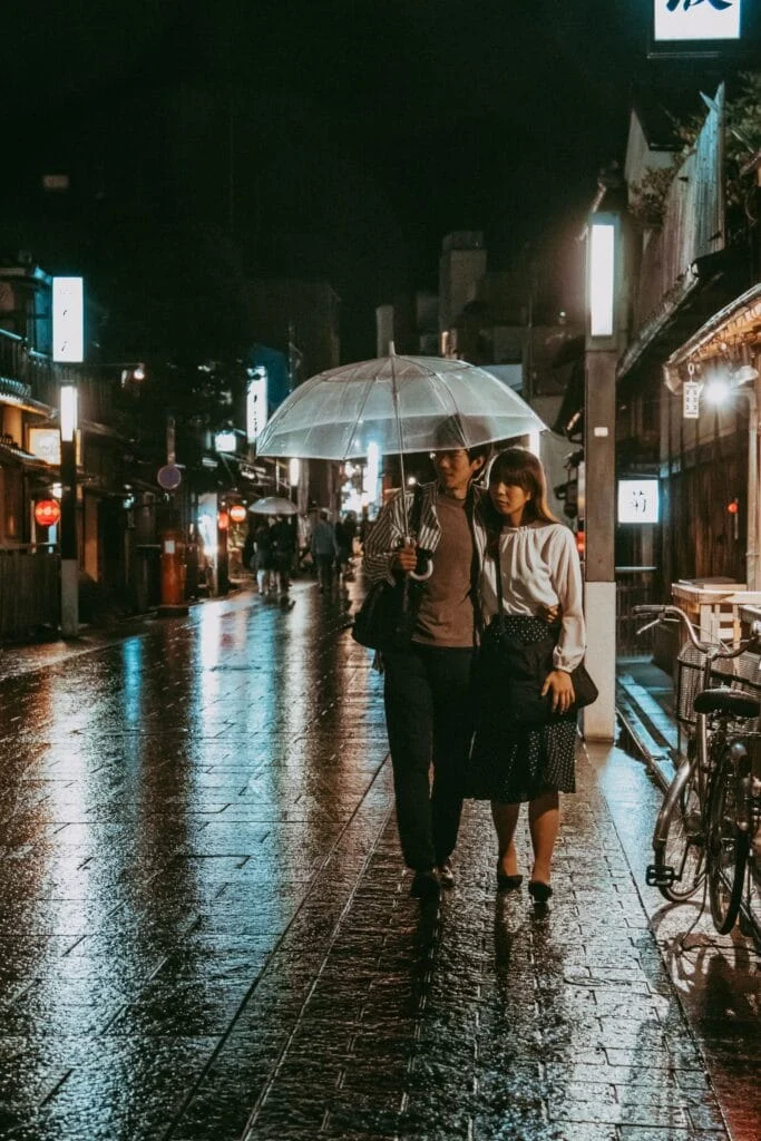 雨の日は京都の美術館とお茶屋さんだけで過ごす屋内プラン